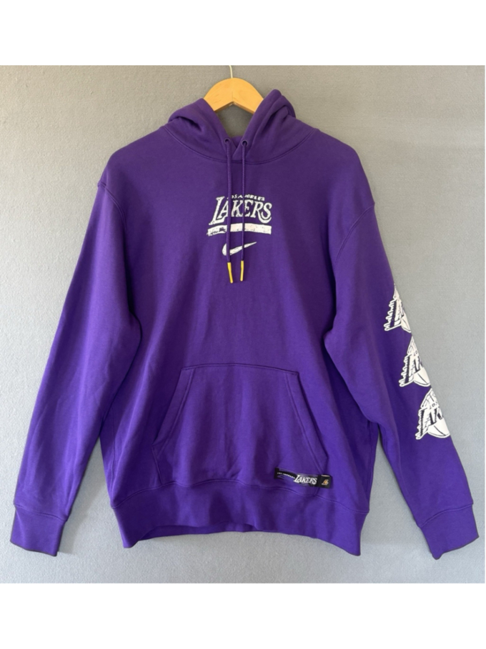 Nike Los Angeles Lakers Hoodie Mens L Purple NBA Graphic Pullover NWT